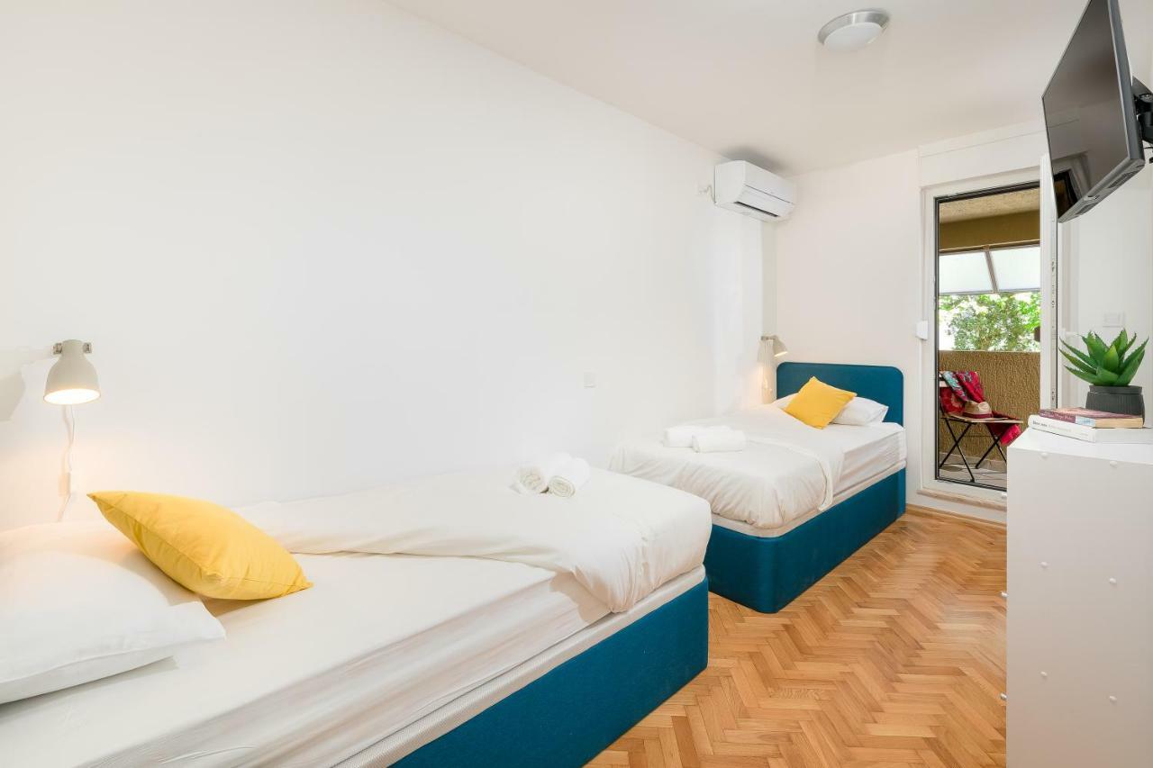 Apartments And Rooms Daisy Split Eksteriør bilde