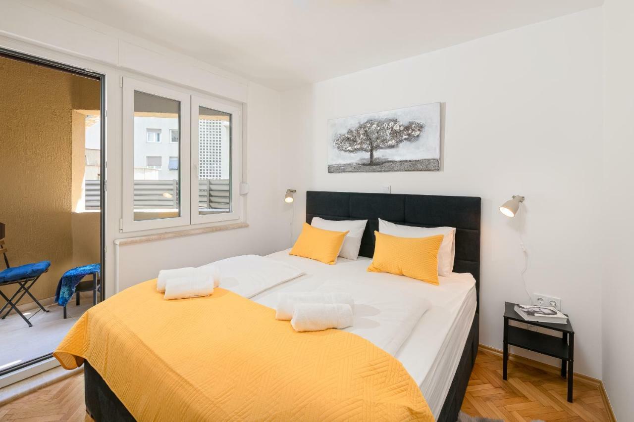 Apartments And Rooms Daisy Split Eksteriør bilde